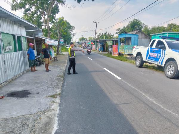 Sepeda Onthel vs Vixion di Kepohbaru: Dua Orang Terluka, Satu Luka Berat!