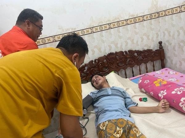 Tetangga Bupati Jombang yang Terbaring Lumpuh Didatangi Petugas, Disebut Terdaftar Penerima Bansos