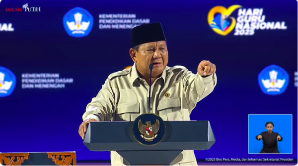 Bela Guru, Presiden Prabowo Sentil Orang Tua: Kalau Guru Keras, Jangan-Jangan Anakmu yang Nakal
