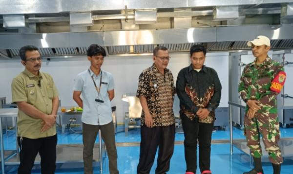 Louncing Dapur MBG, Lurah Kalitimbang: Serap Tenaga Kerja dan Berputarnya Roda Ekonomi Masyarakat