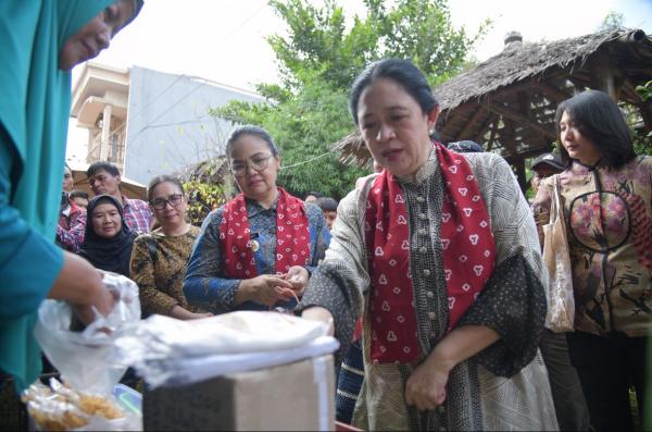 Kunjungi Kampoeng Djadhoel, Puan Maharani Beri Energi Positif