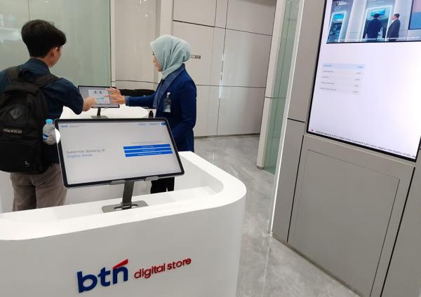 Kembangkan Transformasi Digital, Bank BUMN Ini Hadirkan Digital Store Pertama di Jateng