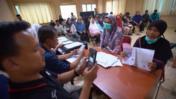 Pos Indonesia Gratiskan Kirim Bantuan & Antar BLT Langsung ke Pengungsi Aceh-Sumut-Sumbar