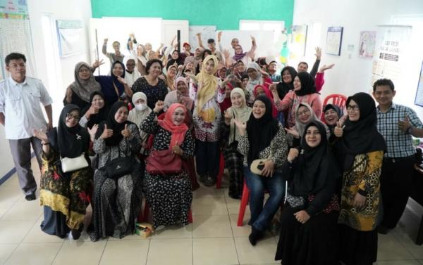 Serap Aspirasi Warga, Anggota DPD Jihan Fahira Temui Paguyuban UMKM Vila Mutiara Cinere Depok