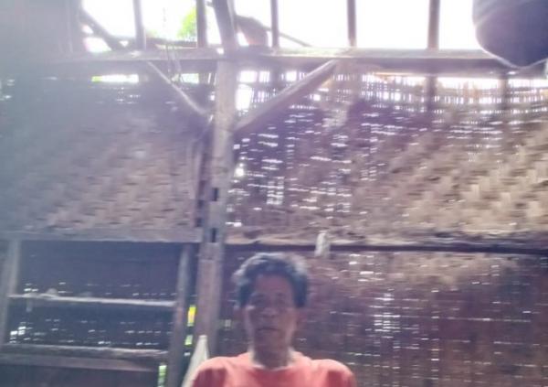 Amran Penggembala Kambing di Desa Pondokpanjang Berharap Rumah Layak Huni