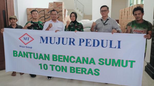 Wujud Peduli, Mujur Group Kirim 10 Ton Beras ke Korban Bencana Tapteng-Sibolga