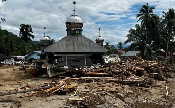 HIKMAH JUMAT : Renungan dari Musibah di Sumatera