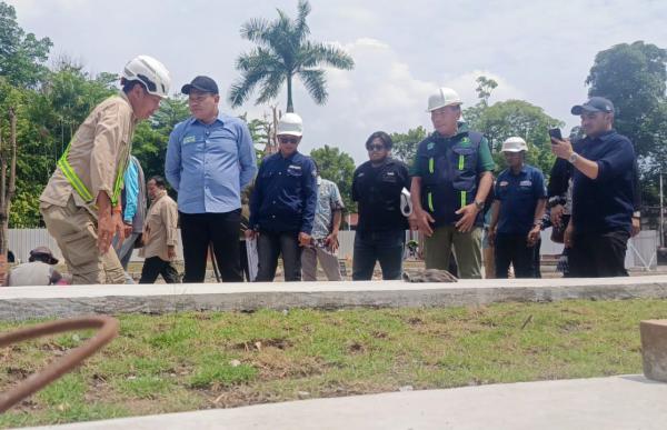 Kecewa Berat! Sidak Proyek Revitalisasi Alun-Alun Sidoarjo Rp24,6 Miliar Banyak Ditemukan Kekurangan