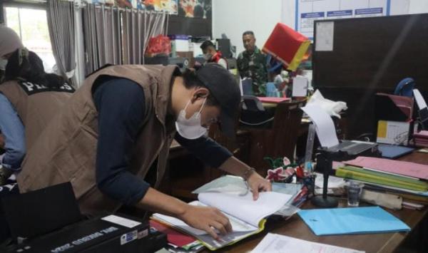 Dugaan Korupsi PKBM, Ruang Kerja Kabid PAUD PNF Disdikbud Digeledah Tim Kejari Indramayu
