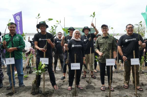 Amartha dan Pemkab Bantul Bersinergi Perkuat Pesisir Baros dengan Penanaman 5.000 Pohon Bakau