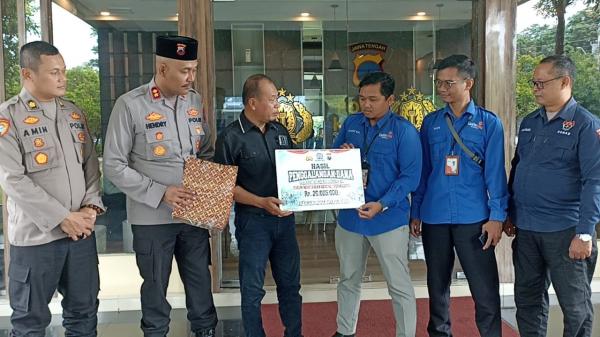 Aksi Musik Forwaken–Polres Kendal Hasilkan Donasi Rp26,8 Juta untuk Bencana Sumatera