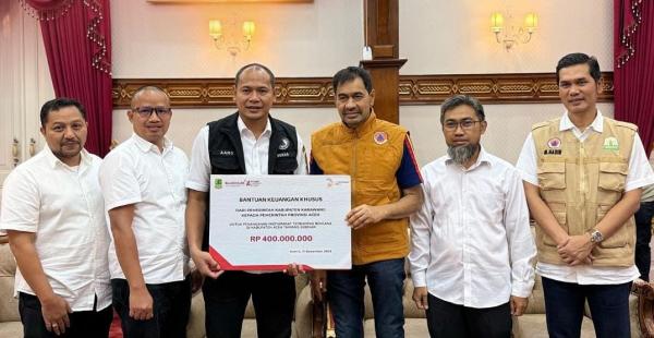 Pemkab Karawang Salurkan Bantuan Rp400 Juta untuk Korban Bencana Aceh