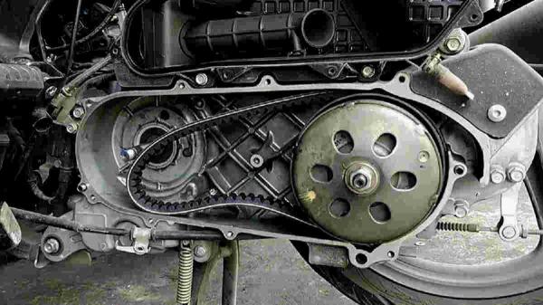 CVT Motor Berisik? Ini Penyebab Kerusakan dan Solusi Perawatannya