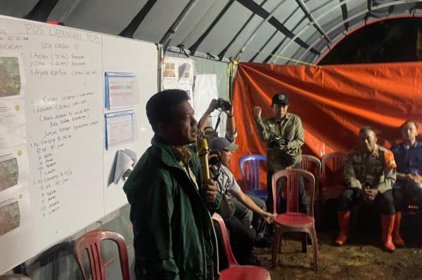 Pencarian Tiga Korban Longsor Arjasari Dihentikan, Bupati Bandung: Dilanjutkan 3 Hari oleh Relawan