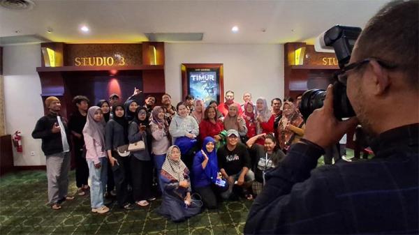 Screening Film TIMUR Hadirkan Reaksi Emosional Penonton di Surabaya