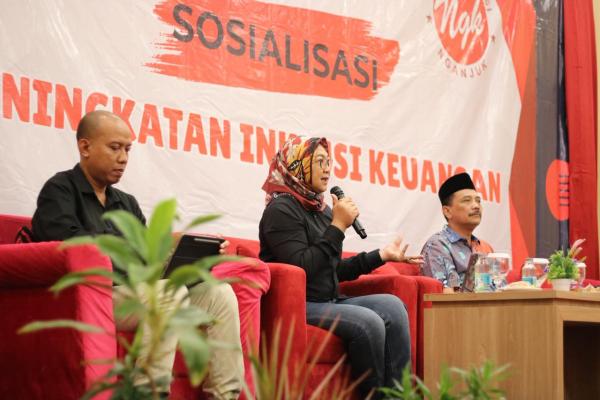 Tingkatkan Inklusi Keuangan: Anggota DPR  Dorong UMKM Nganjuk Gunakan Transaksi Digital