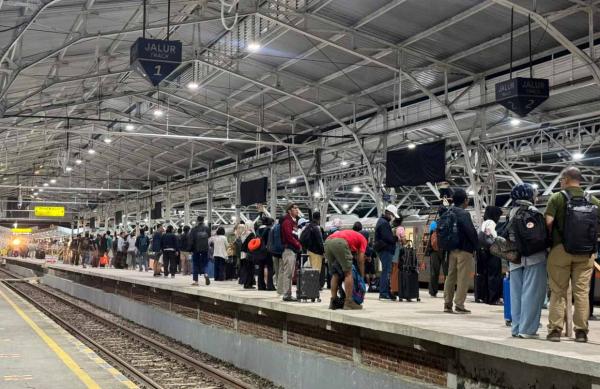 Liburan Nataru Mulai Ramai, 40.712 Penumpang Datang di Stasiun-stasiun Wilayah Daop 5