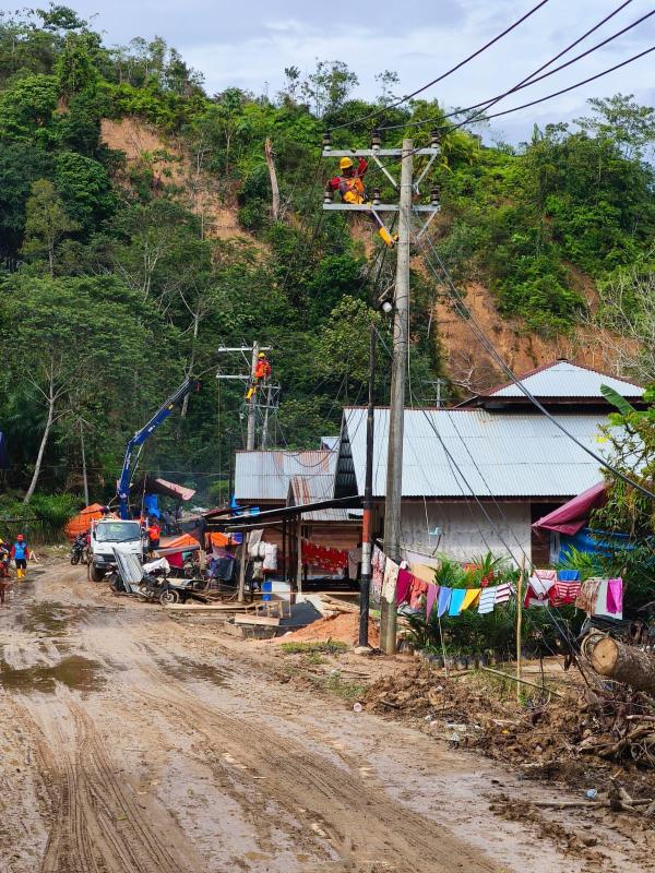 Listrik Mulai Stabil, Warga Aceh Tunggu Pemulihan Menyeluruh
