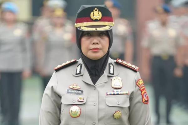 Istri Plt Deputi Penindakan KPK Ini Jadi Polwan Pertama yang Jabat sebagai Kapolres Metro Bekasi