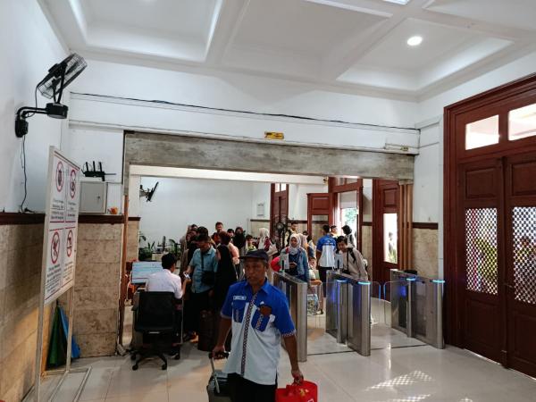Penumpang KA Daop 9 Jember Naik 10 Persen Jelang Nataru 2025