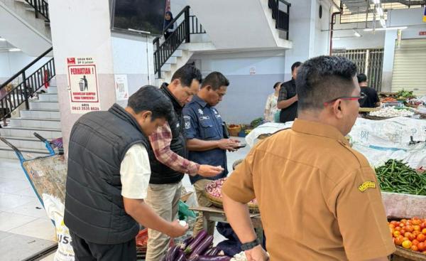 Satgas Pangan Ponorogo Cek Harga Bapikting Jelang Nataru, Bawang dan Cabe Turun