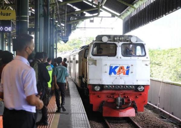 Pemerintah Segera Reaktivasi Rel Kereta Api di Indonesia hingga 12 Ribu Km