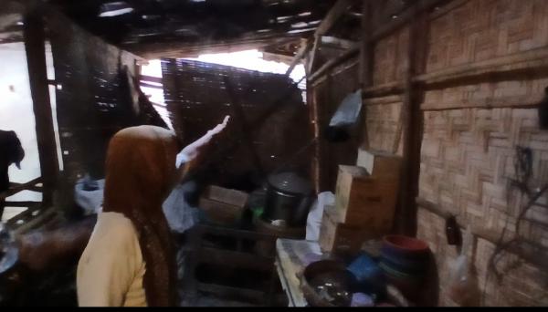 Bantuan Bedah Rumah di Grobogan Belum Cair Tiga Bulan, Warga Tinggal di Rumah Nyaris Roboh