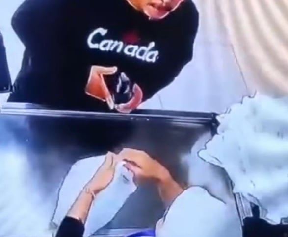 Viral! Oknum Dosen UIM Makassar Diduga Ludahi Kasir Swalayan Gegera Ditegur Serobot Antrean