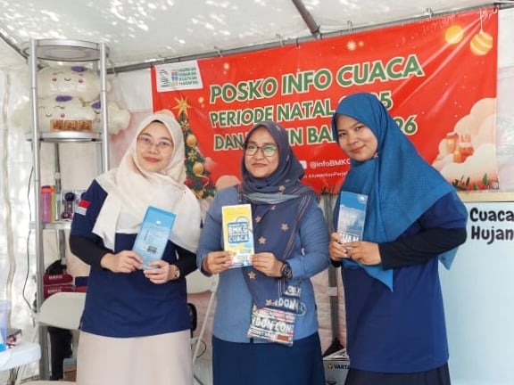 BMKG Buka Posko Informasi Cuaca Nataru di Rest Area KM 166 Tol Cipali