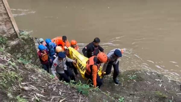 Peristiwa Nahas Saat Berburu Seekor Biawak Pemuda Tewas di Sungai Cimanuk