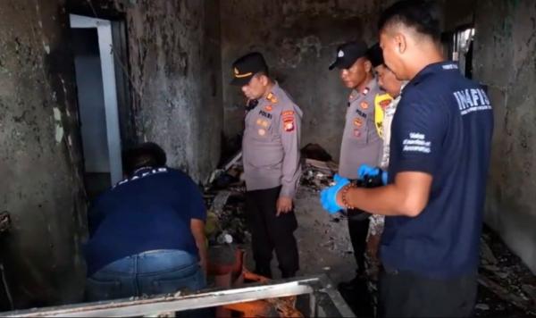 Kebakaran Warung Kelontong di Cikarang Timur Bekasi, 1 Orang Tewas 2 Luka Parah