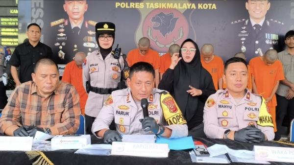 7 Muncikari Prostitusi Online di Tasikmalaya Ditangkap, Termasuk Anak di Bawah Umur