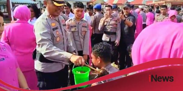 Akhir Tahun Penuh Prestasi, 44 Personel Polres Mateng Resmi Naik Pangkat