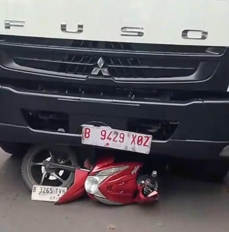 Kecelakaan Maut di Jalur Pantura Cirebon, Pemuda 19 Tahun Tewas Tertabrak Truk