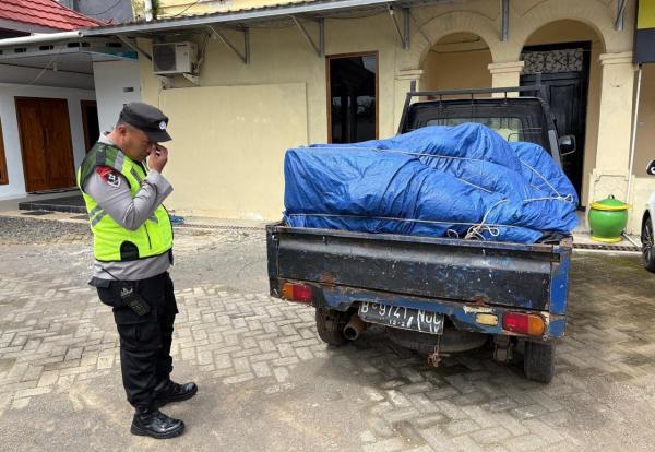 Mobil Dirampas Debt Collector, Warga Pekalongan Lapor Call Center 110 Polri