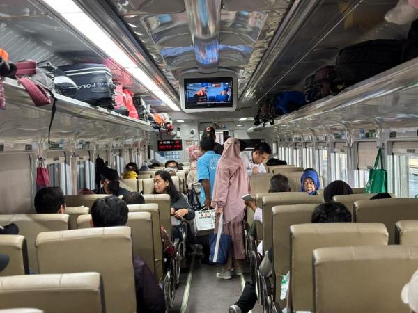 Akhir Libur Nataru, KAI Daop 4 Catat Dua Ribuan Penumpang Naik KA dari Stasiun Wilayah Grobogan