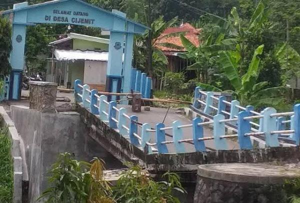 Jembatan Cijemit Nyaris Ambruk, Ditargetkan Rampung Diperbaiki Sebelum Lebaran