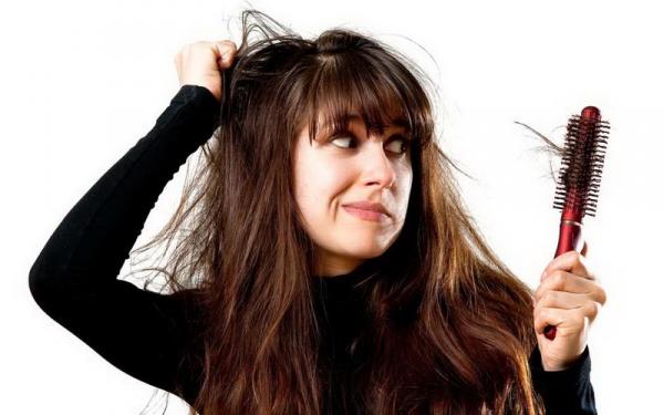 Waspada Rambut Rapuh Saat Musim Hujan, Begini Tips Perawatan dari Ahli