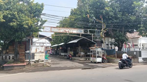 Pasar Mambo Indramayu Kehilangan Identitas, Awalnya Pusat Kuliner Kini Sepi