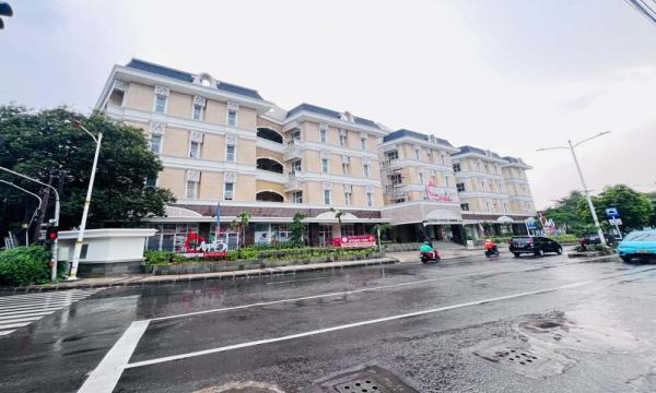 Anomali Pasar Modal: Sinyal Re-Rating Valuasi di Tengah Lonjakan Harga Saham Properti