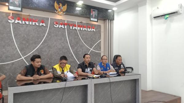 Hasil Uji Lab Keluar, BBM Truk Tangki Terguling di JLS Tulungagung Dipastikan Solar B-40