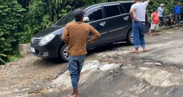 Jalan Sampay–Cileles Lebak Kembali Amblas, Pengguna Jalan Diminta Waspada