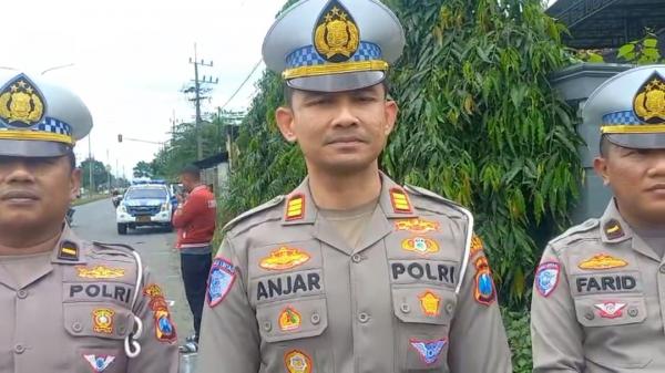 Kecelakaan di Jombang, Bapak dan Anak Tewas Terlindas Tronton