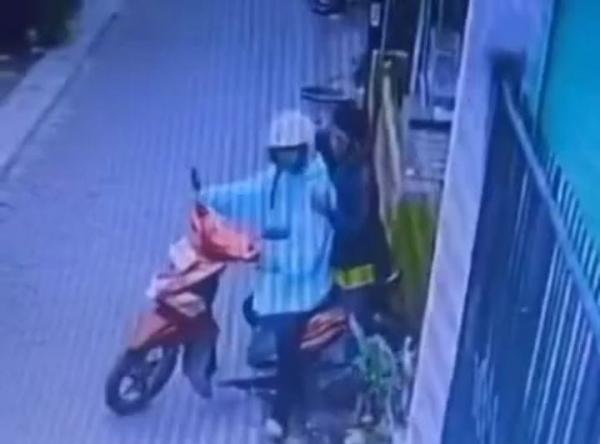 Curi Motor dan Ponsel Tetangga Kamar Kos di Sidoarjo, 2 Pelaku Ditangkap Polisi