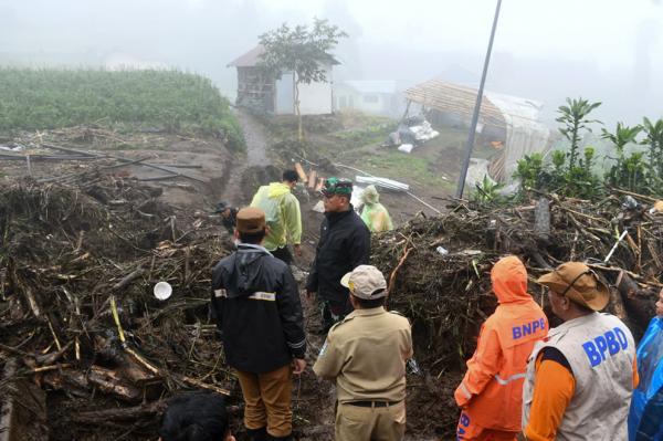 Banjir Bandang-Longsor Terjang Purbalingga dan Pemalang, Pangdam Diponegoro Turun Tangan