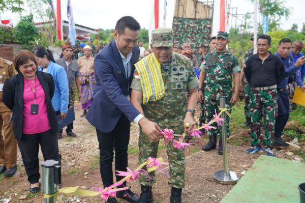 Atasi Krisis Air Bersih, Korem 161 WS Gandeng Swasta Bangun hingga Resmikan Sumur Bor di Manulai II