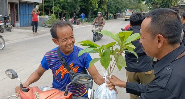 Serikat Karyawan Perhutani KPH Gundih Ajak Warga Peduli Lingkungan dan Cegah Banjir
