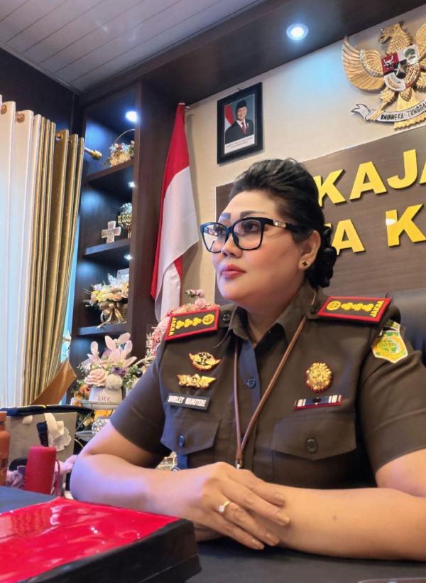 Berlandaskan Pasal KUHAP dan KUHP Baru, Kejari Kota Kupang Tahan Politikus Mokris Lay