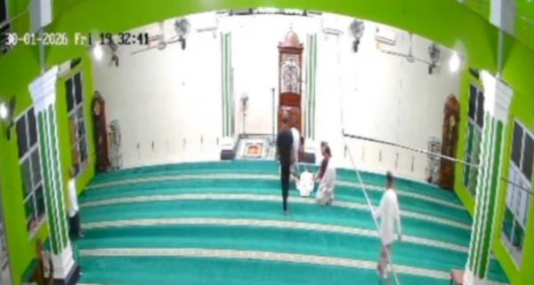 Viral! Ketua Masjid di Pangkalpinang Meninggal Dunia Usai Kumandangkan Azan