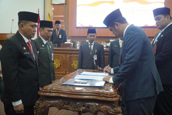 Kursi Plt Kadinas di Jepara yang Kosong Terisi, Bupati Tekankan Percepatan Layanan Masyarakat